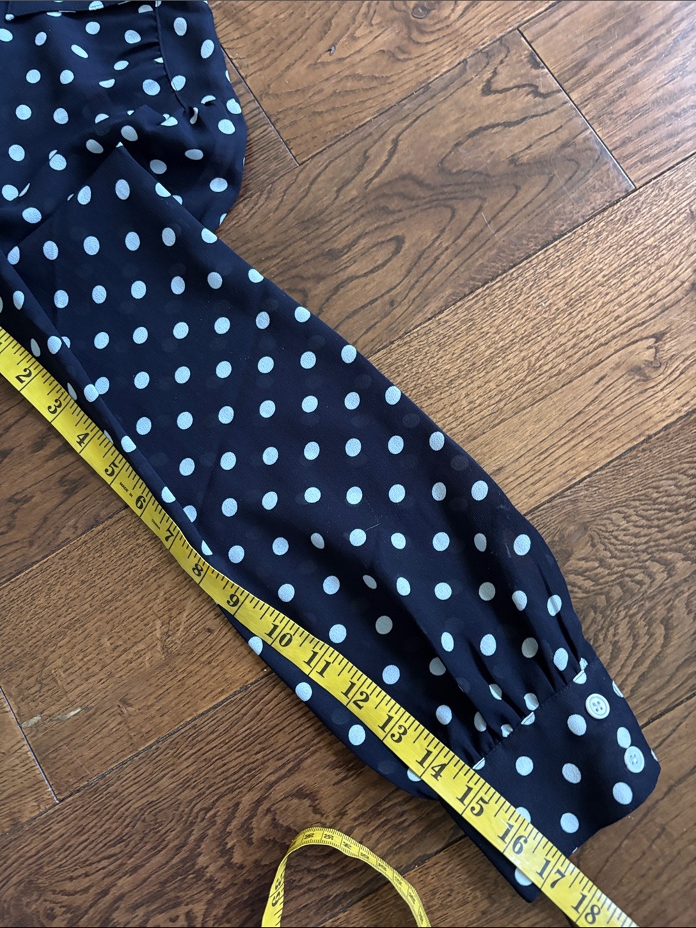 ModCloth Navy Blue & white Polka Dot Sheer Button-Up Collar Blouse Size Medium - Picture 5 of 13